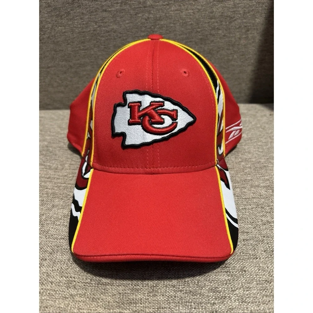 Vtg NFL Kansas City Chiefs Reebok Baseball Cap Hat OSFA Stretch Fit NWOT
